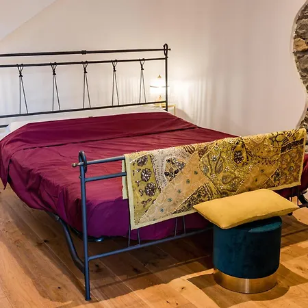 Hurban La Casa Dei Fiori Apartment Trieste
