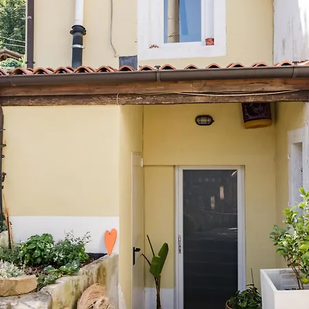 Hurban La Casa Dei Fiori Apartment